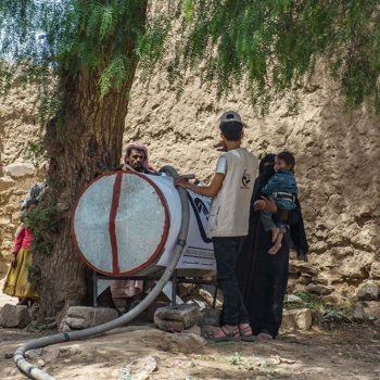 المياه والإصحاح البيئي من اهتماماتنا